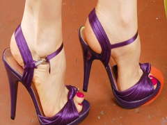 MULES & HIGH HEELS