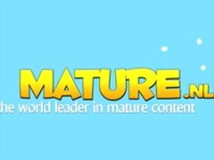 Blonde mature eating teen pussy